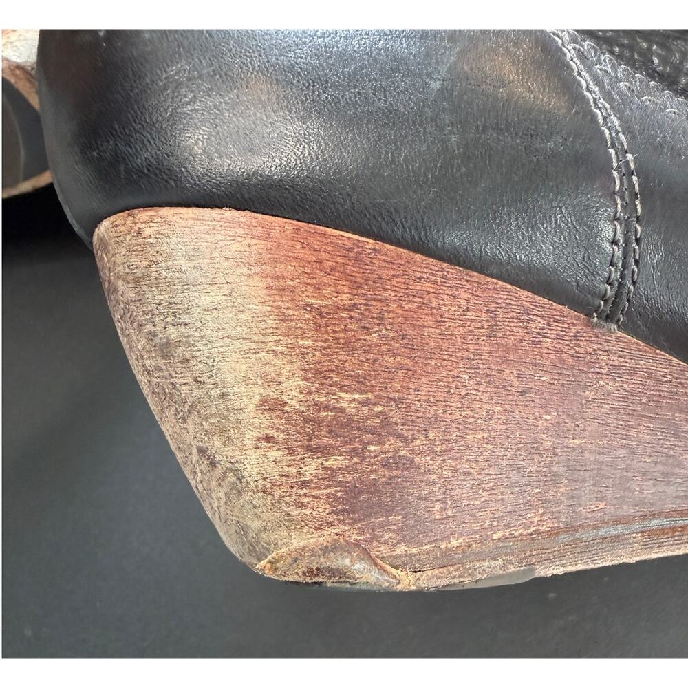 Frye Missy Short Boots Basic Classic Black‎ Leather Wedge Almond Toe Size 10 - Picture 2 of 11